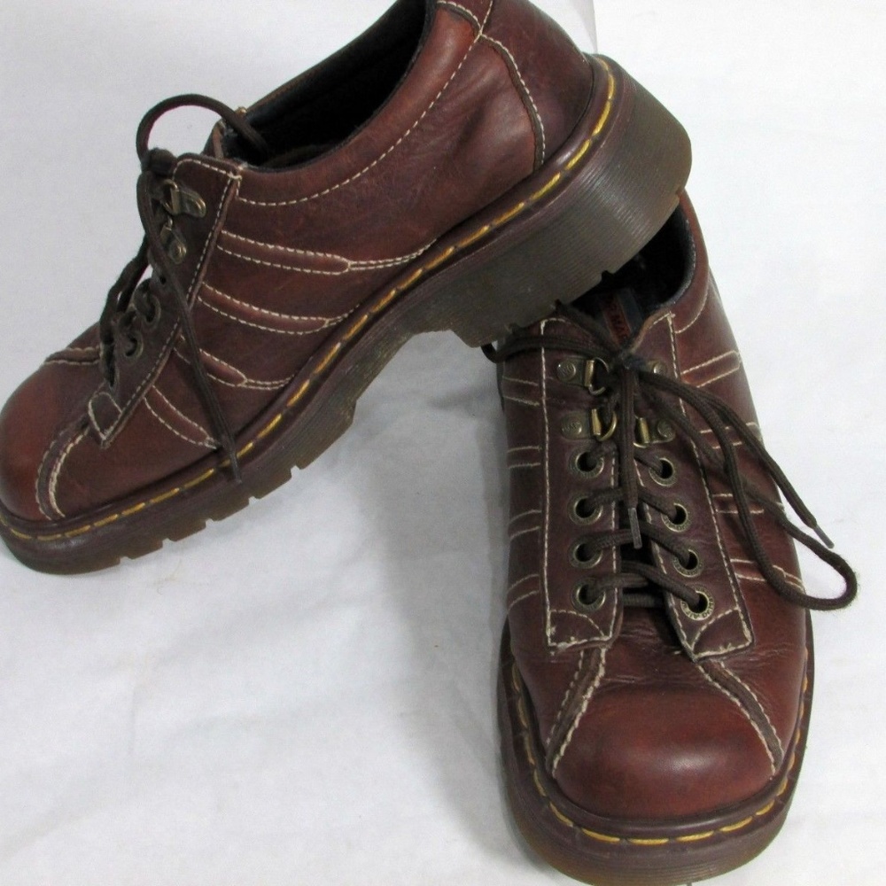 Dr. DOC Martens Air Ware 9764 Lace Up  M Sz 6 L Sz